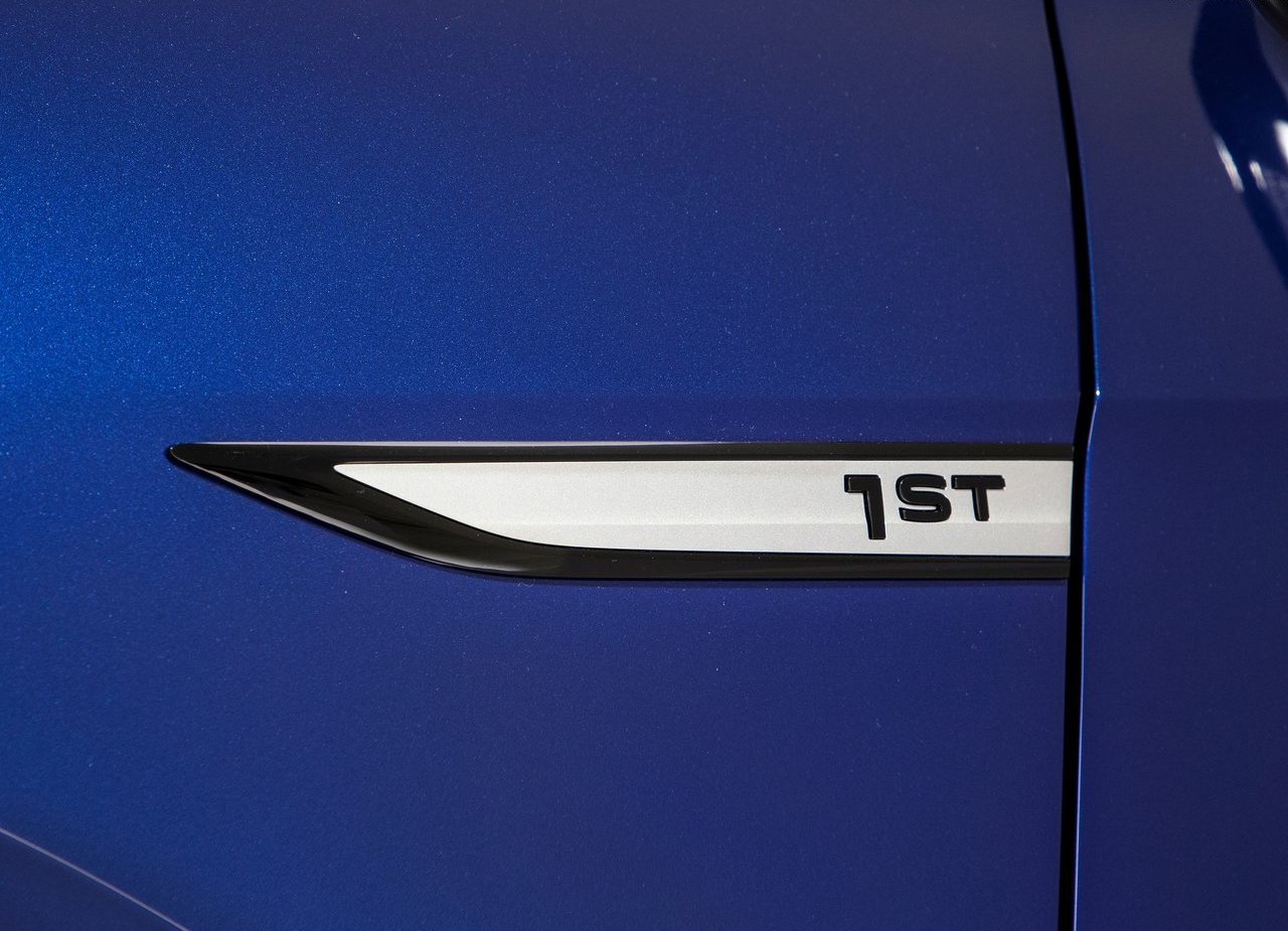 VOLKSWAGEN ID.4, foto 115