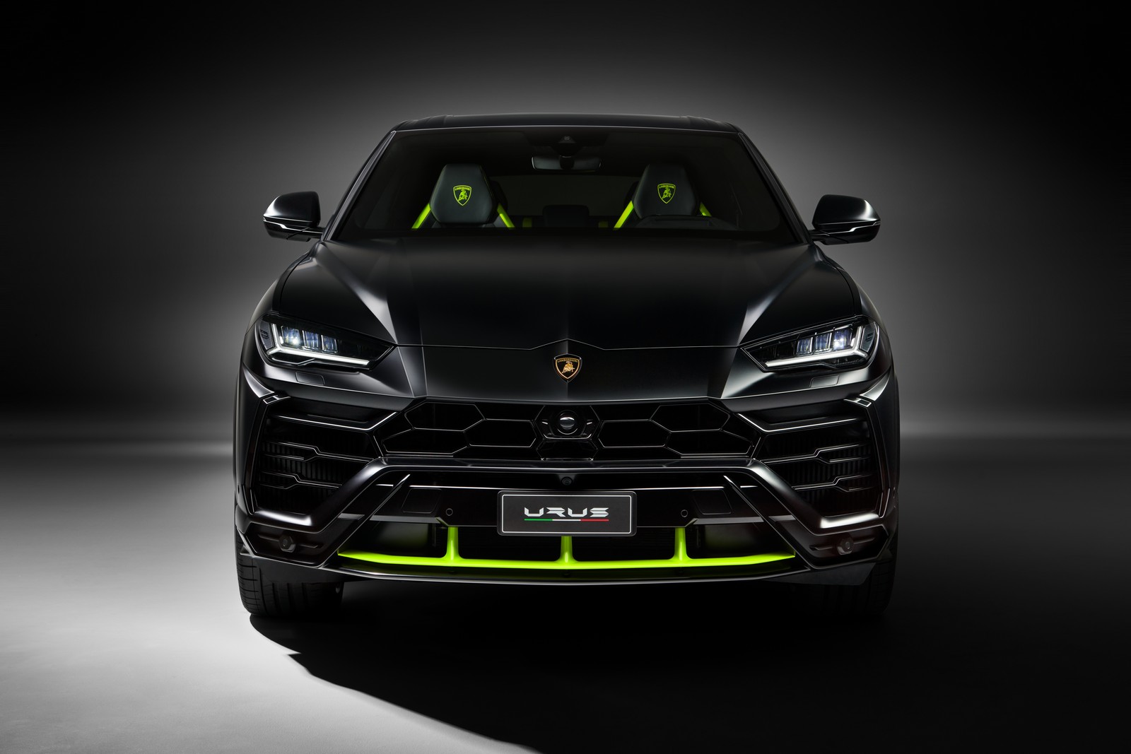 2021 - LAMBORGHINI URUS GRAPHITE CAPSULE, foto 4