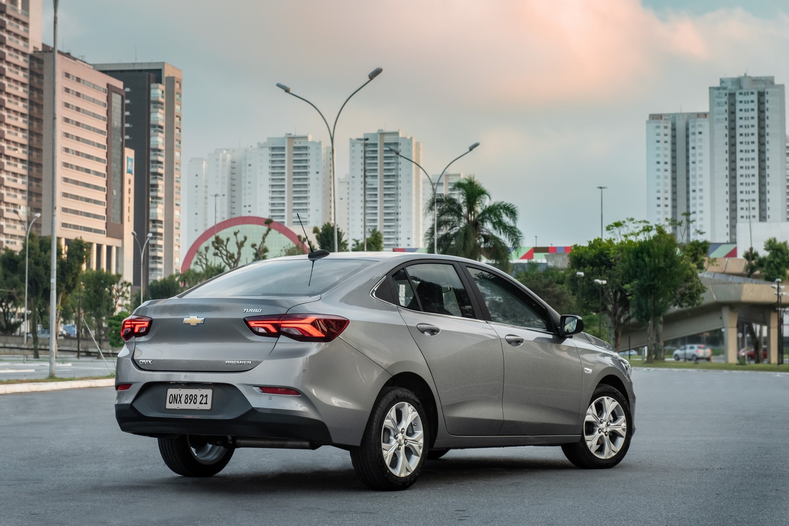 2021 - CHEVROLET ONIX PREMIER, foto 2