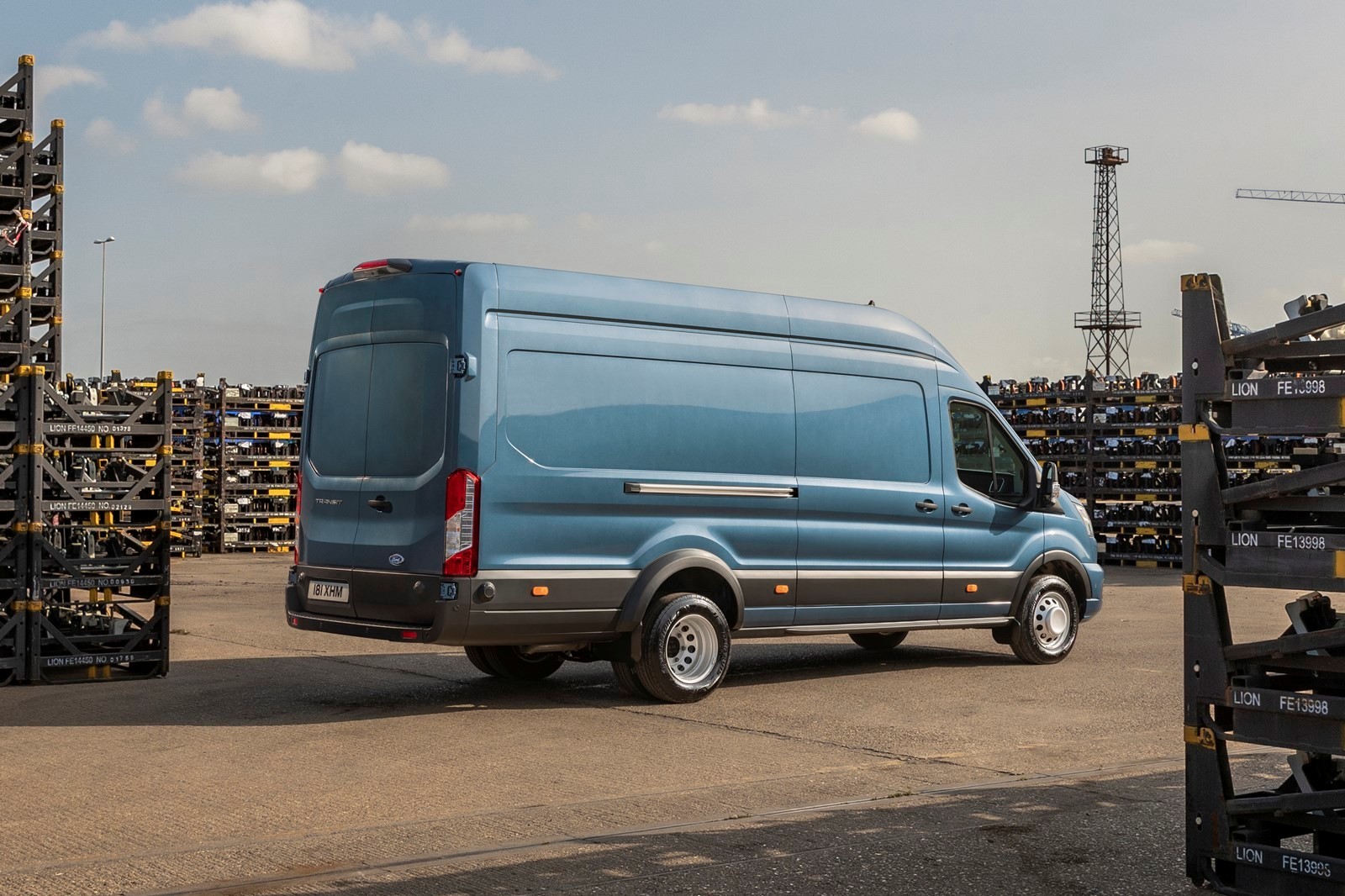 2021 - FORD TRANSIT 5 TONELADAS, foto 3