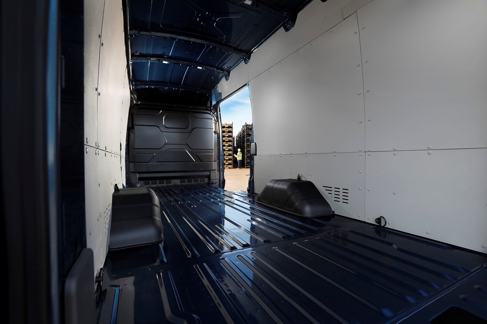 2021 - FORD TRANSIT 5 TONELADAS, foto 8
