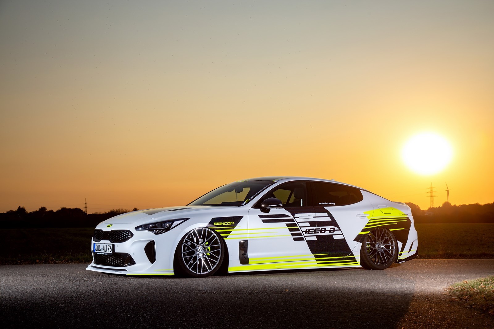 2020 - KIA STINGER BY AMJ-FAHRZEUGDESIGN, foto 4