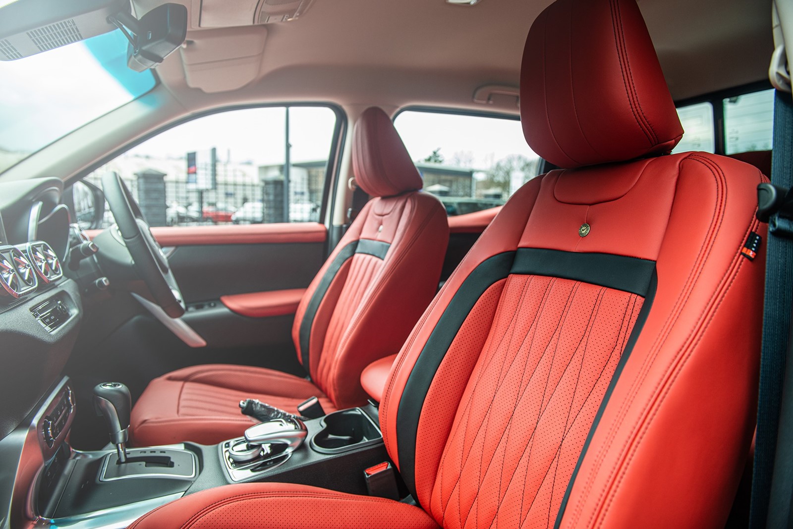 MERCEDES-BENZ X BY KAHN DESIGN, foto 5