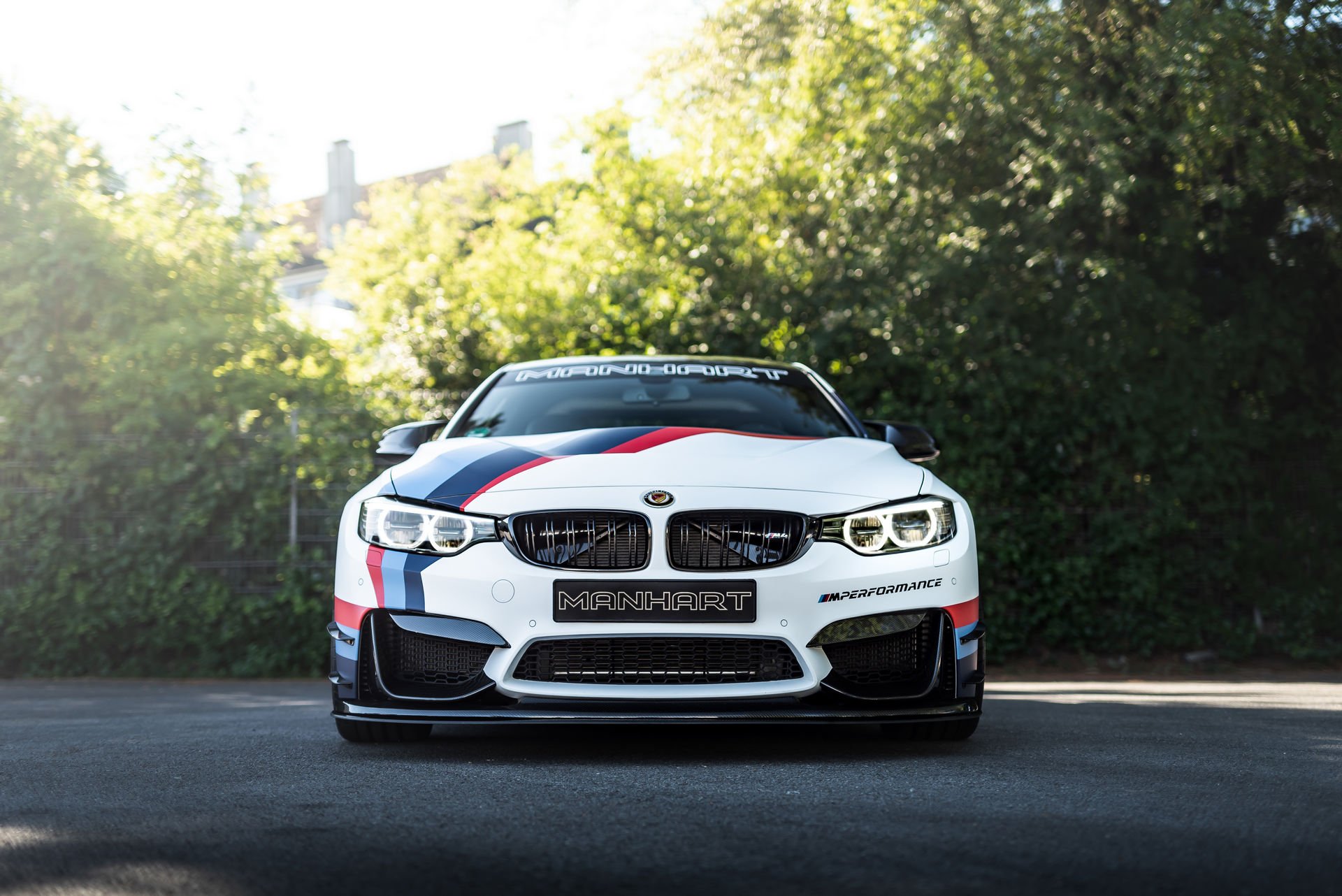 BMW M4 COUPE MH4 GTR BY MANHART, foto 3