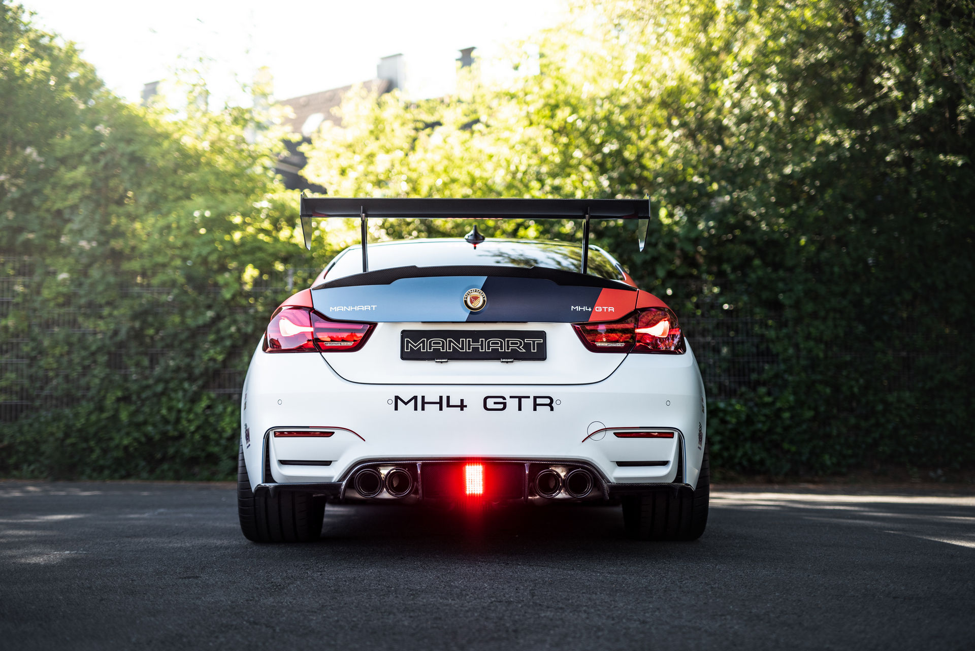 BMW M4 COUPE MH4 GTR BY MANHART, foto 5