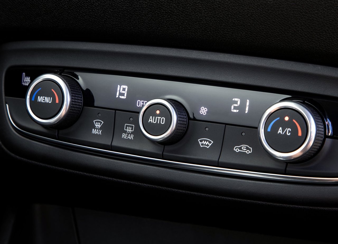 2021 - OPEL CROSSLAND, foto 9