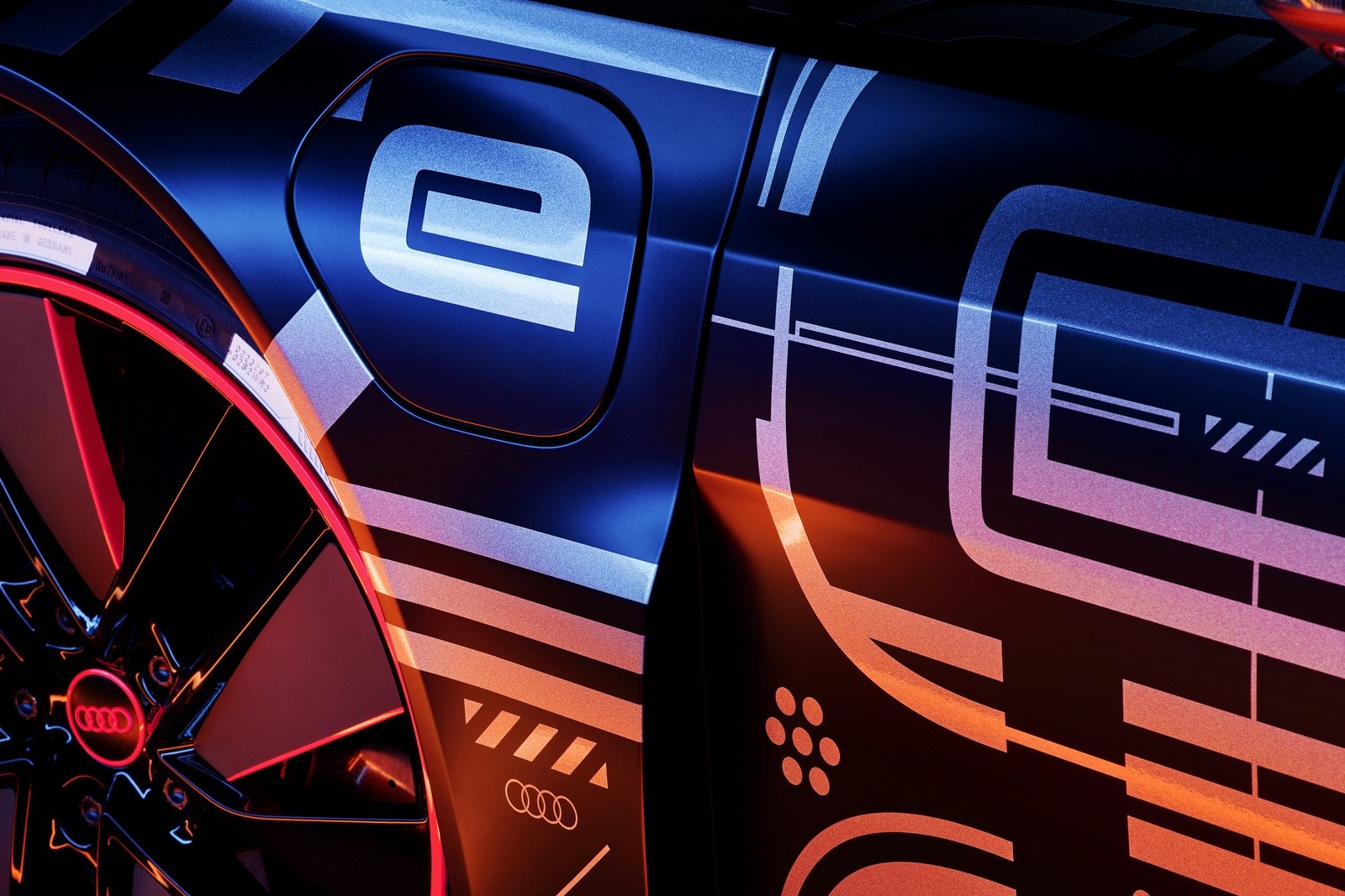 AUDI E-TRON GT TEASER, foto 27