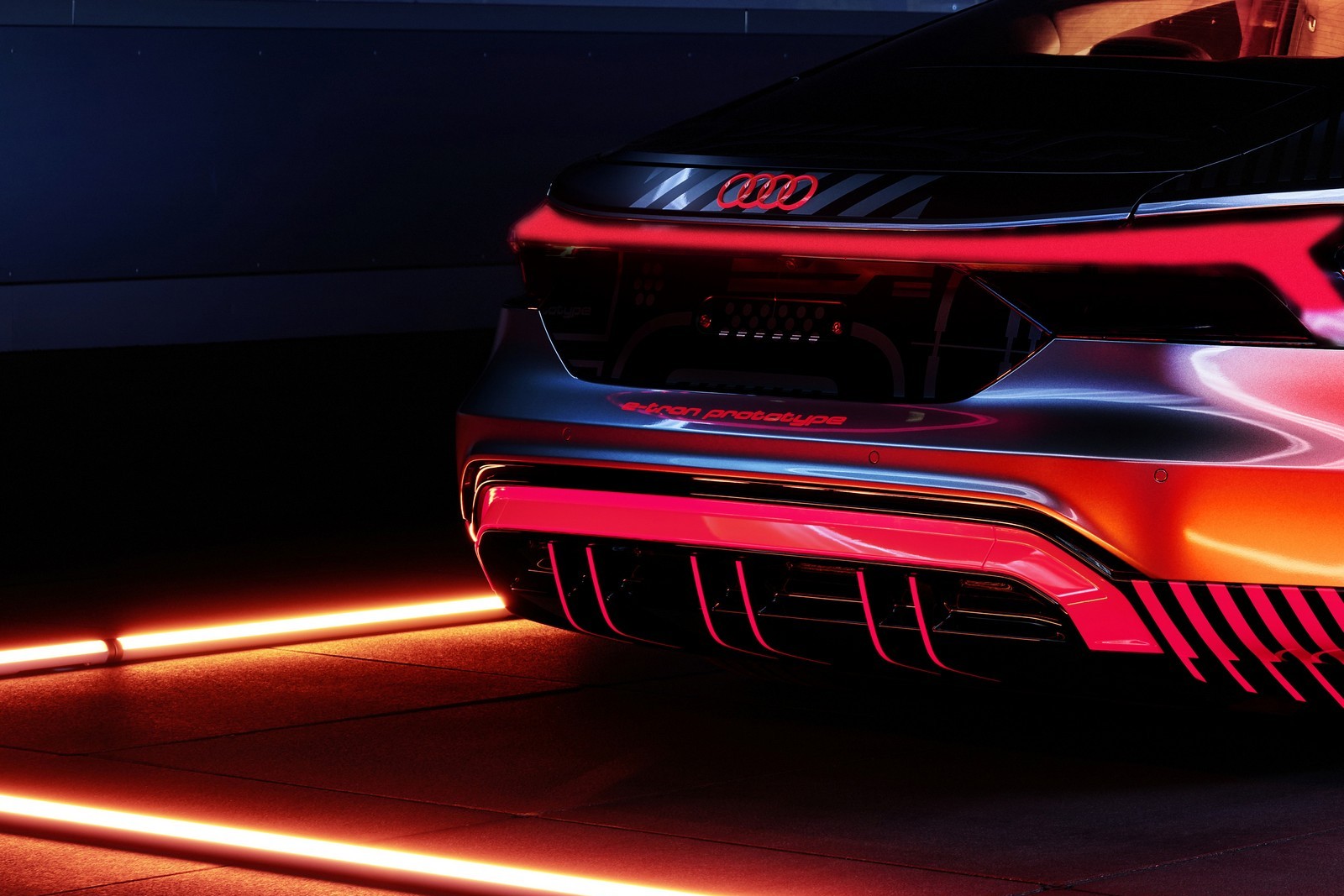 AUDI E-TRON GT TEASER, foto 47