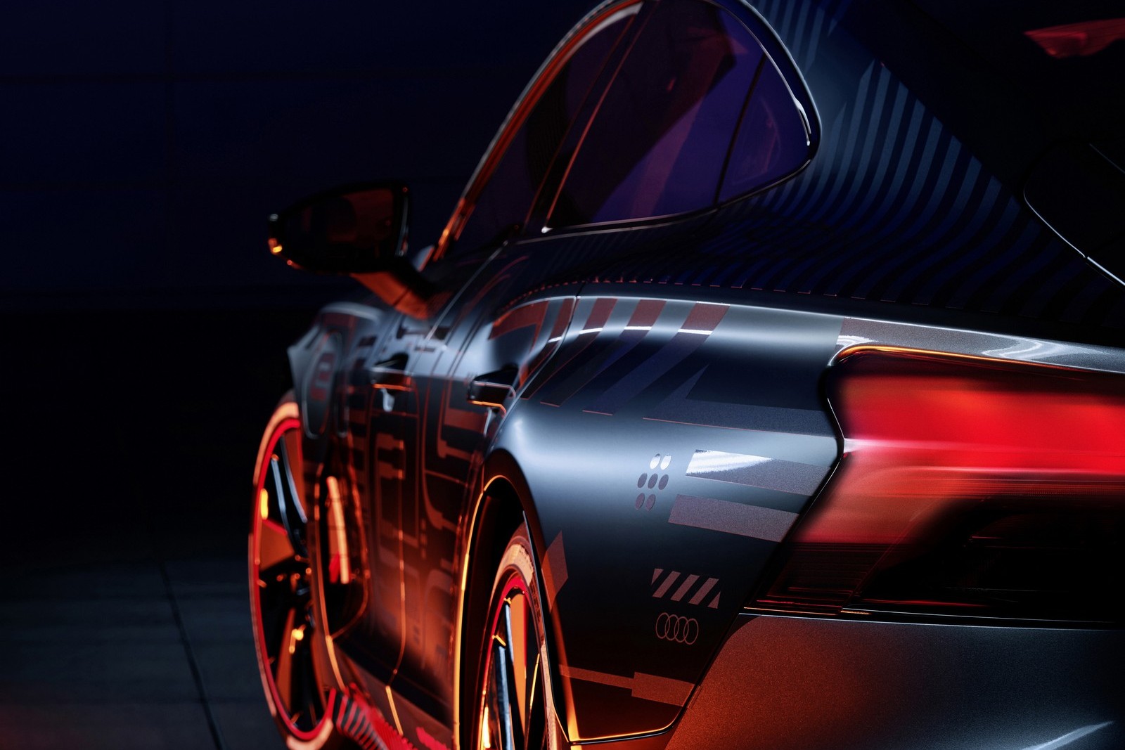 AUDI E-TRON GT TEASER, foto 55