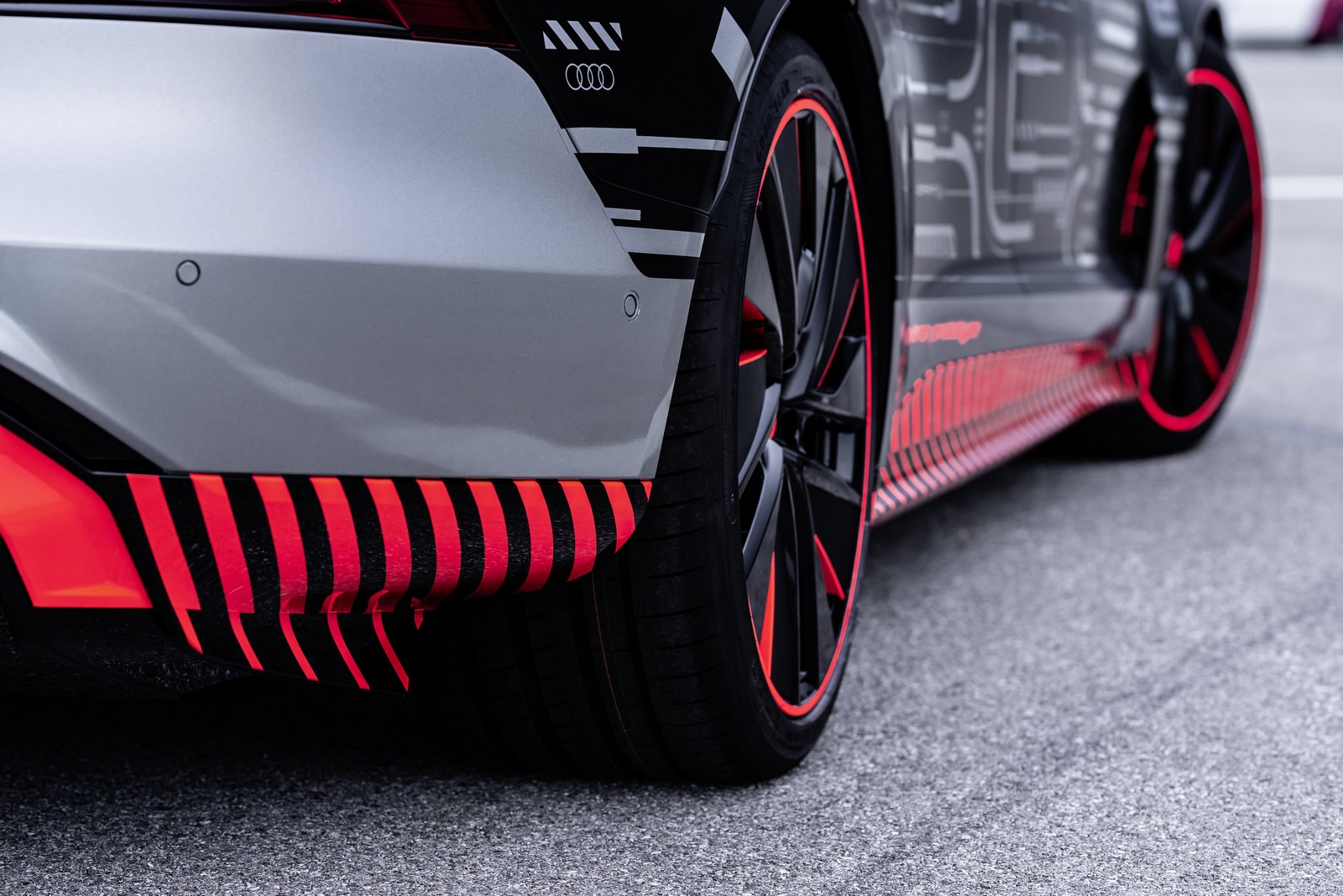 AUDI E-TRON GT TEASER, foto 64