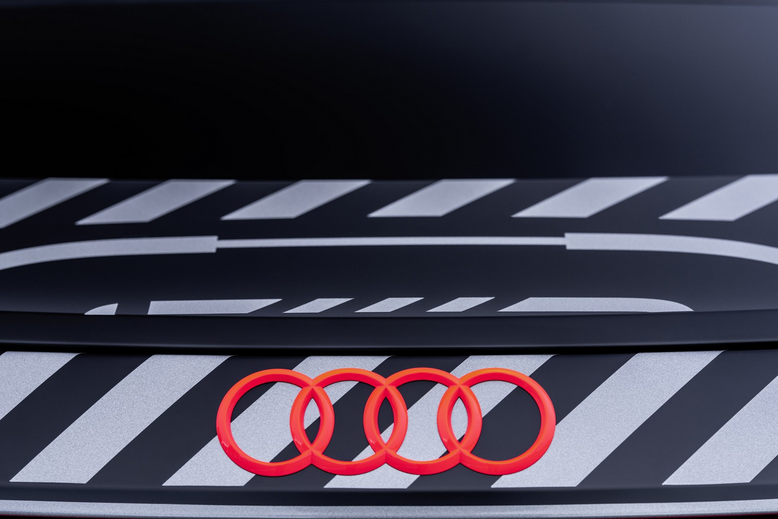 AUDI E-TRON GT TEASER, foto 65