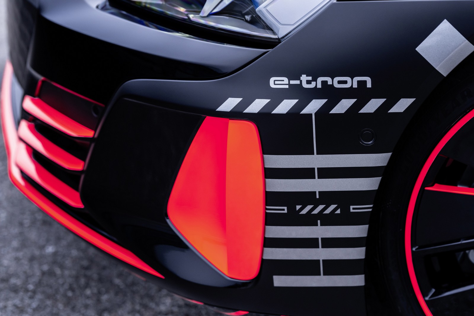 AUDI E-TRON GT TEASER, foto 85