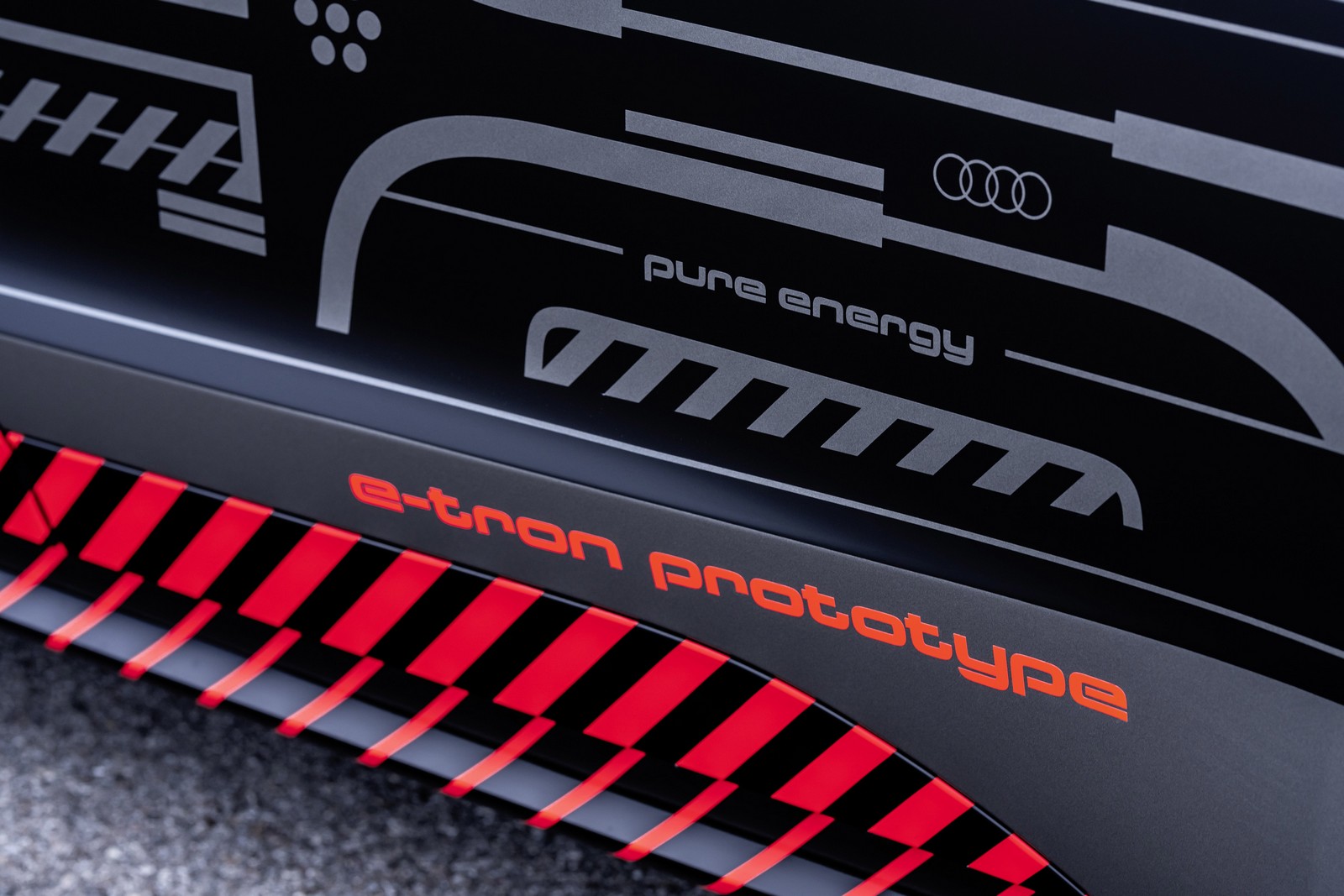AUDI E-TRON GT TEASER, foto 86