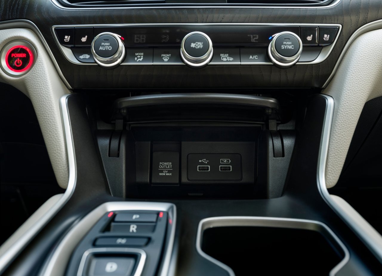 2021 - HONDA ACCORD HYBRID, foto 18