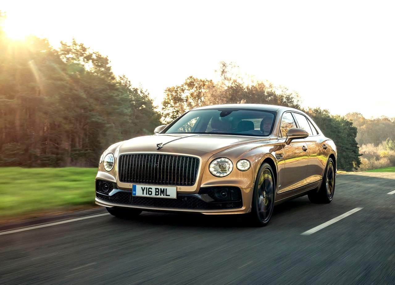 2021 - BENTLEY FLYING SPUR V8, foto 5