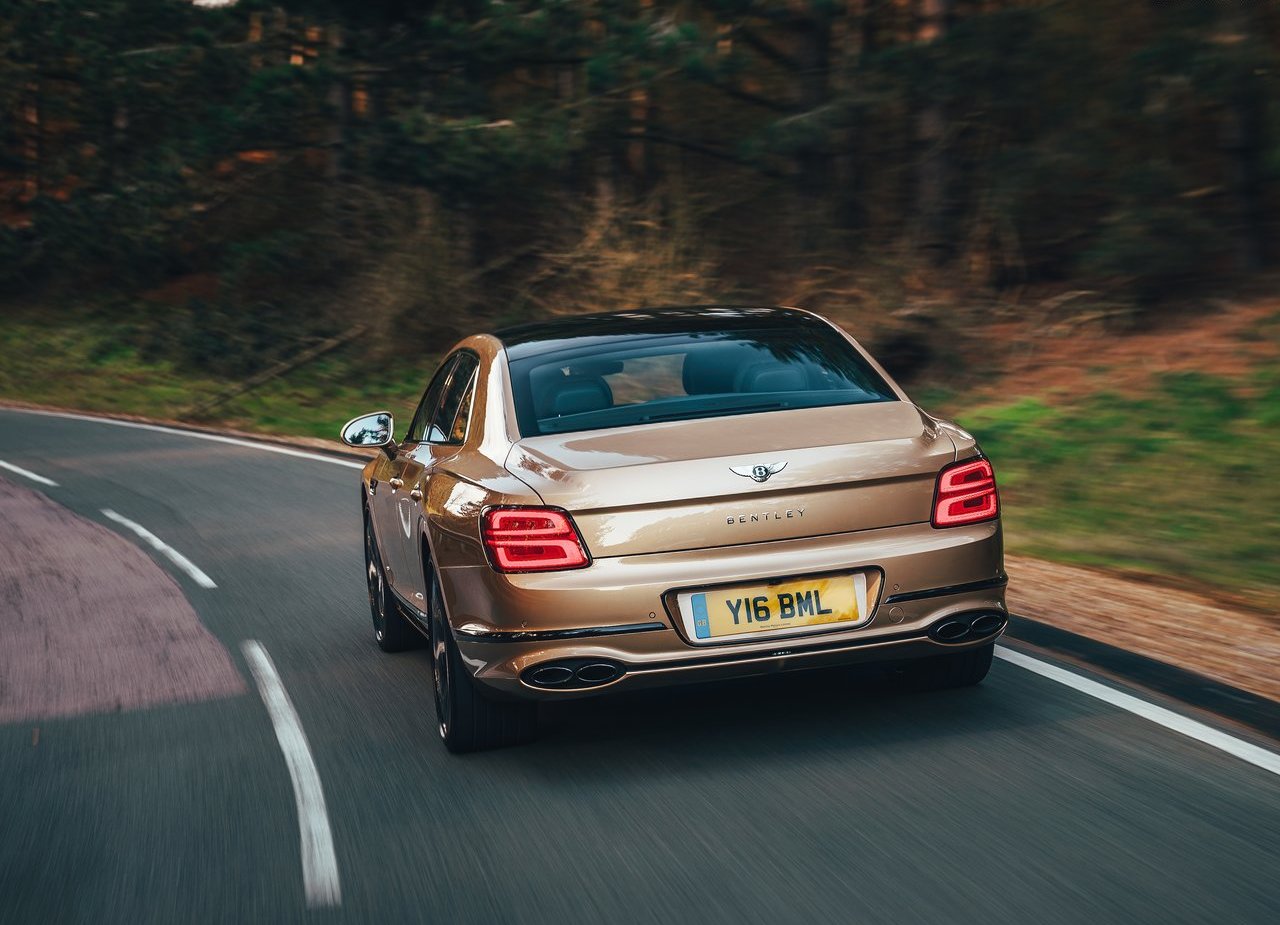 2021 - BENTLEY FLYING SPUR V8, foto 25