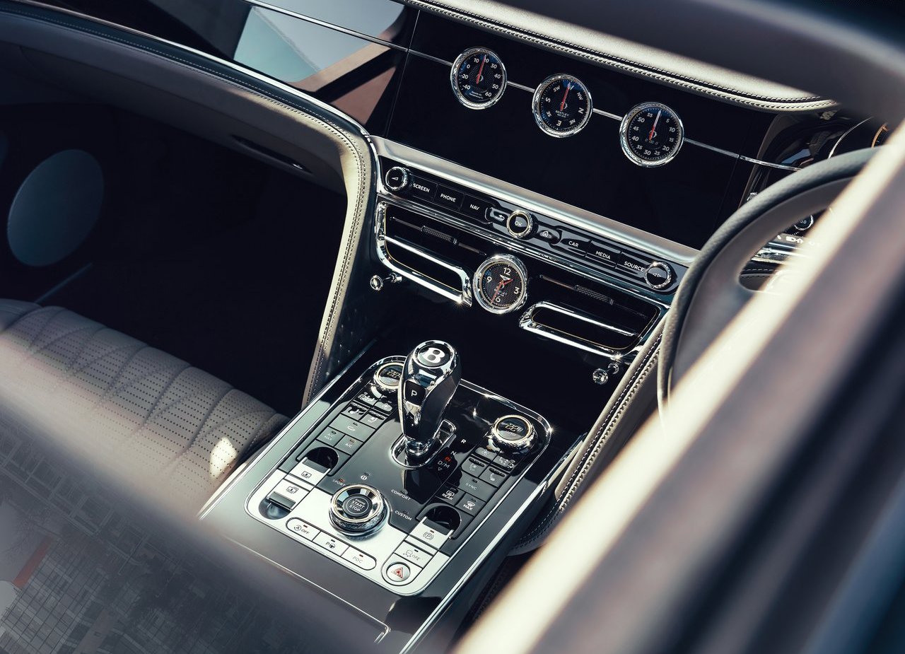 2021 - BENTLEY FLYING SPUR V8, foto 45