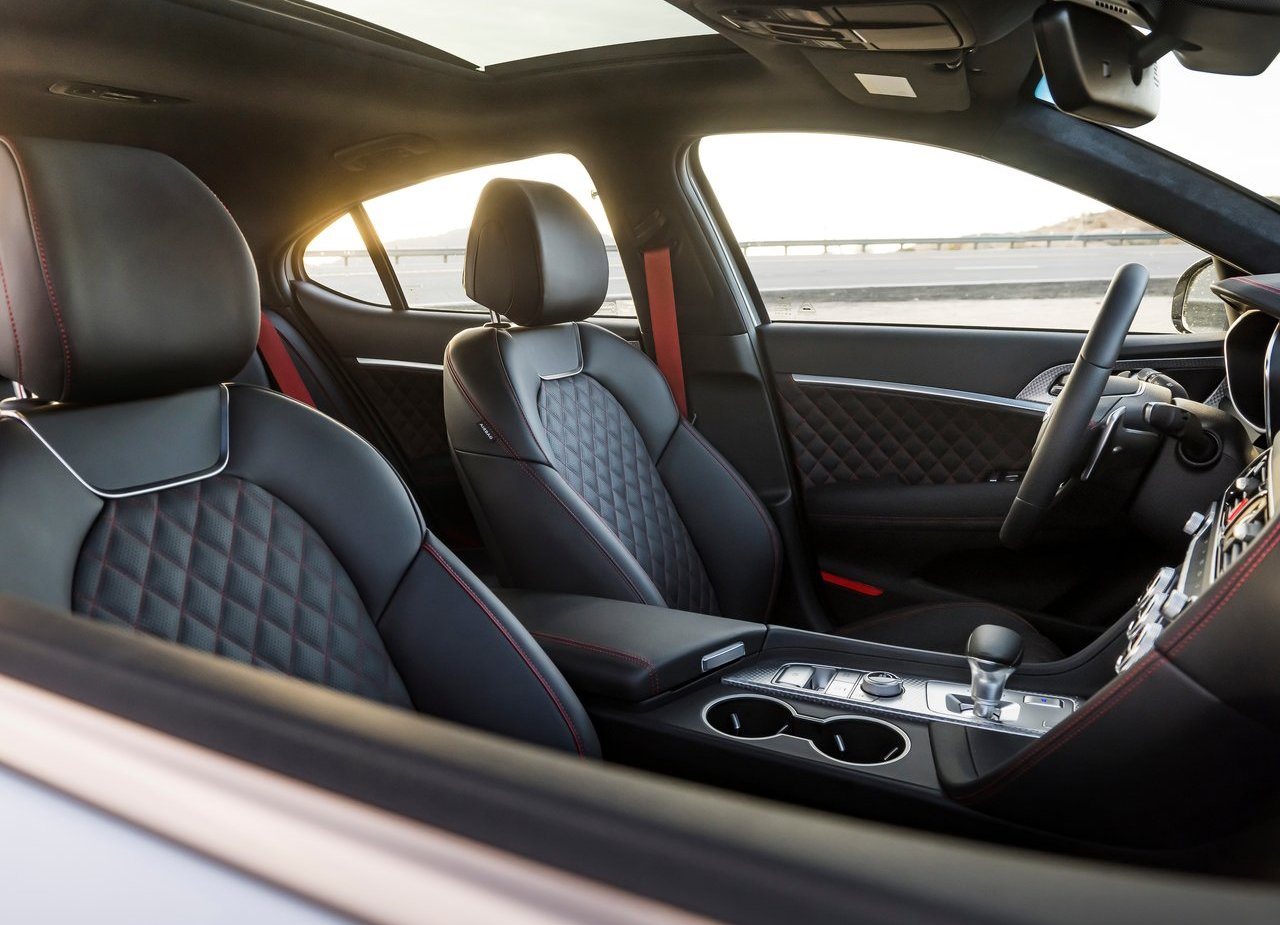 2022 - GENESIS G70, foto 123