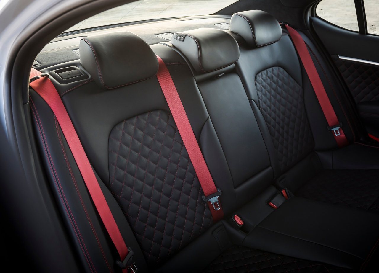 2022 - GENESIS G70, foto 129