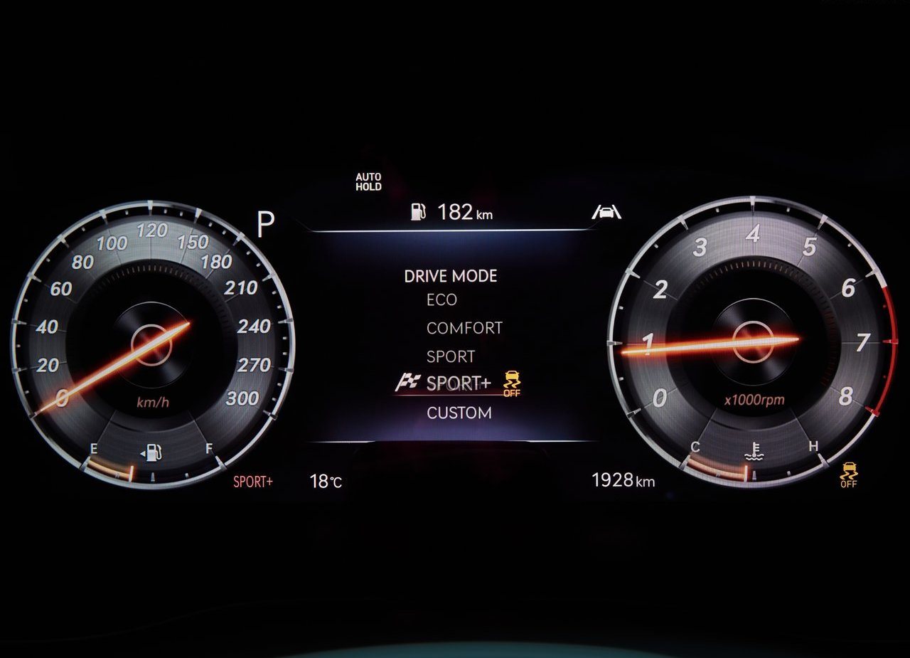 2022 - GENESIS G70, foto 140