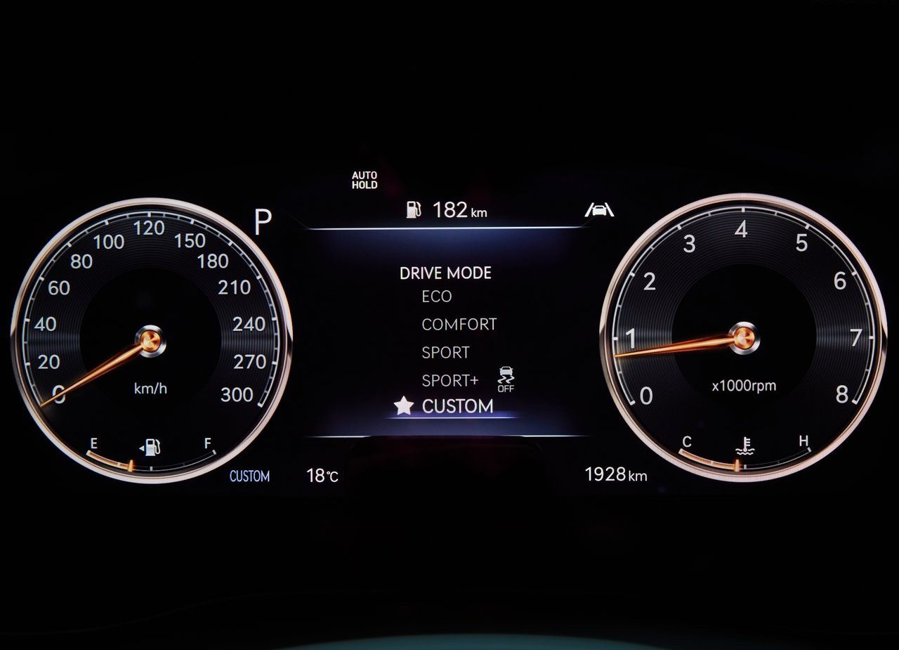 2022 - GENESIS G70, foto 141