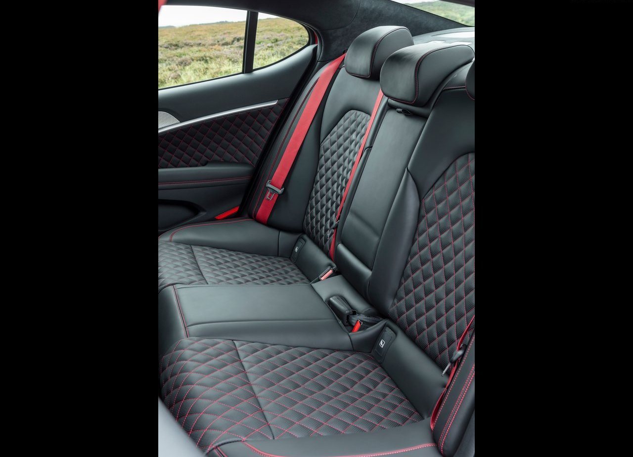 2022 - GENESIS G70, foto 211