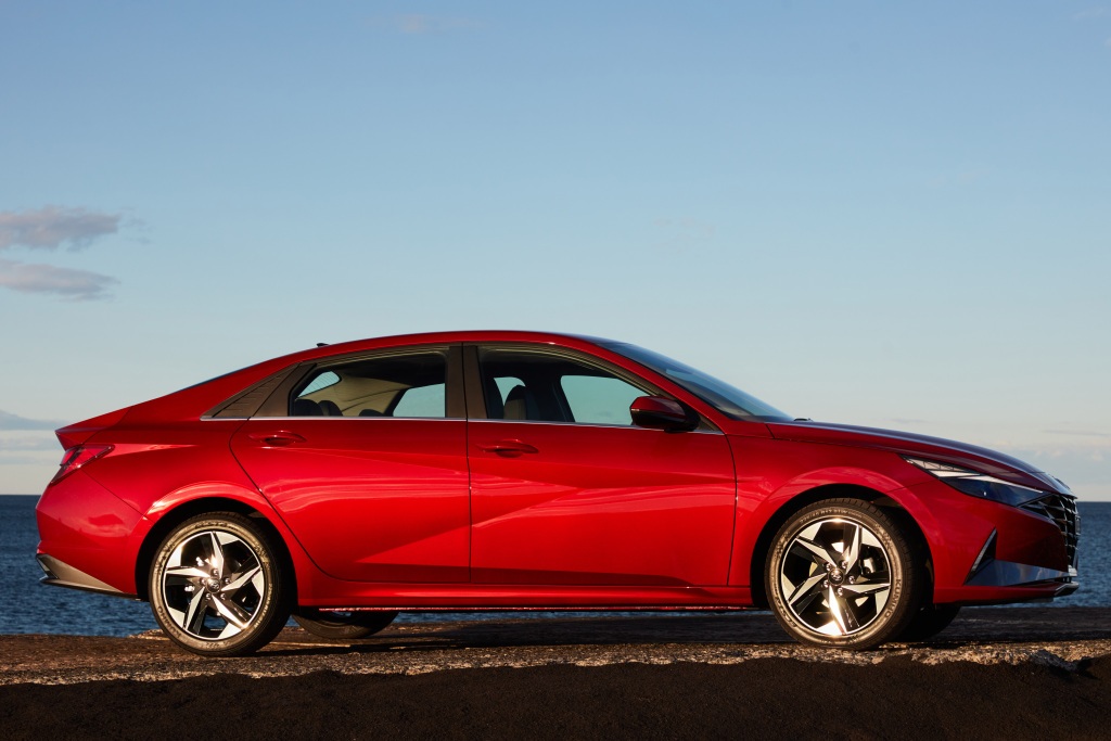 HYUNDAI i30 SEDAN, foto 6
