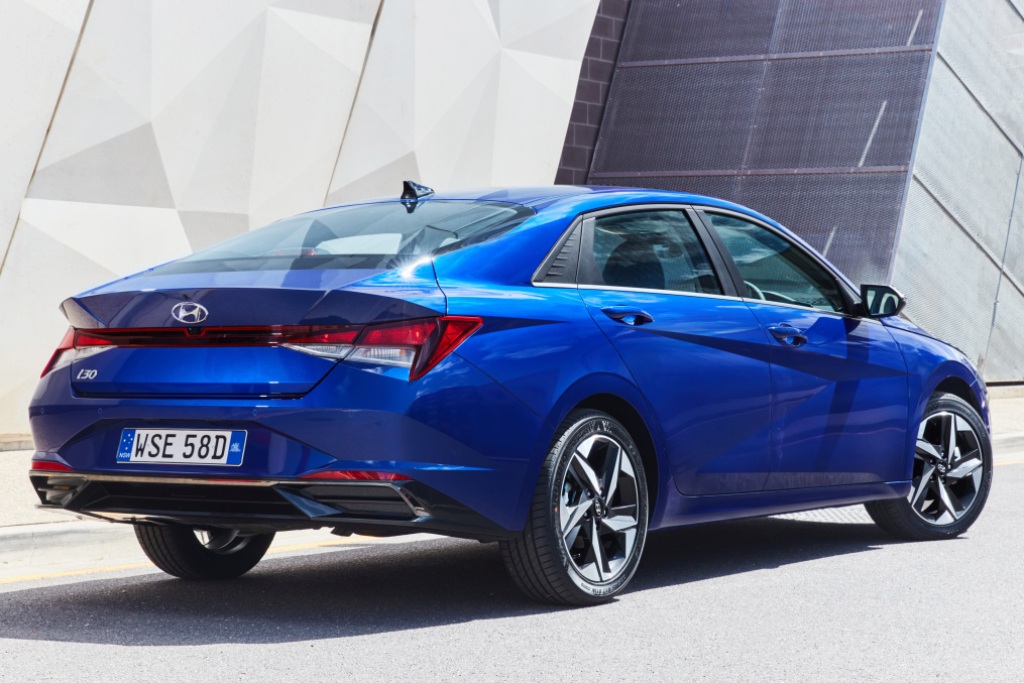 HYUNDAI i30 SEDAN, foto 27