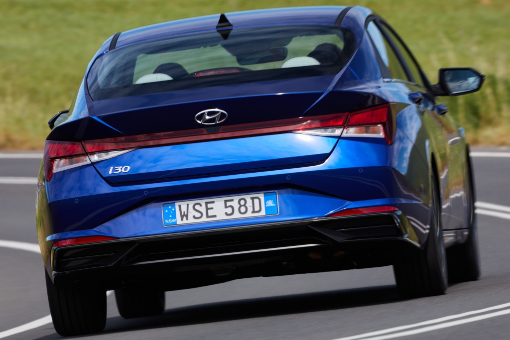 HYUNDAI i30 SEDAN, foto 36