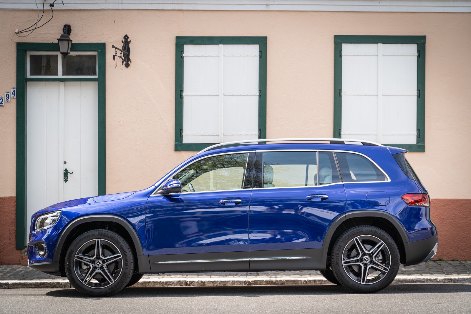 MERCEDES-BENZ GLB 200 LAUNCH EDITION, foto 4