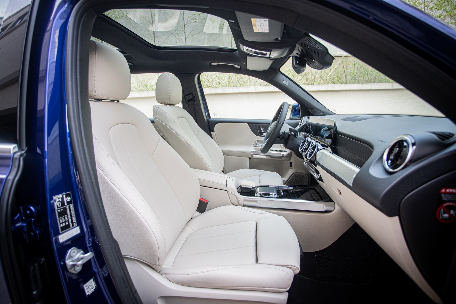 MERCEDES-BENZ GLB 200 LAUNCH EDITION, foto 79