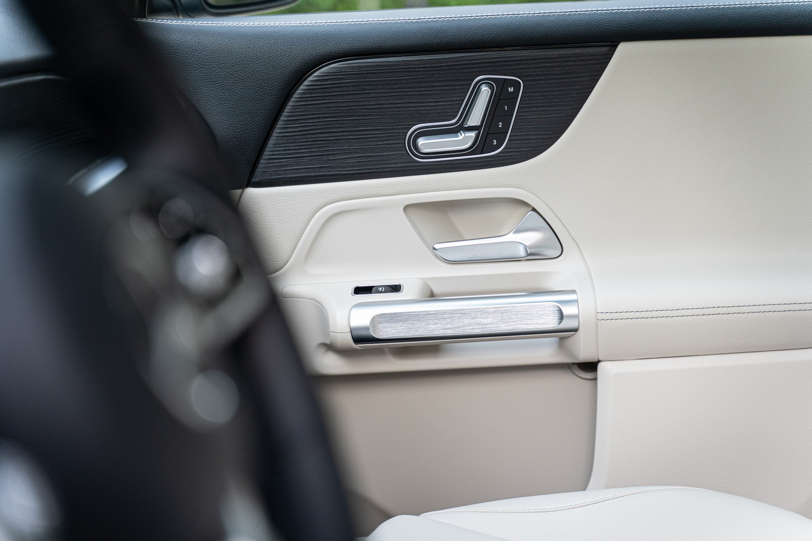 MERCEDES-BENZ GLB 200 LAUNCH EDITION, foto 86