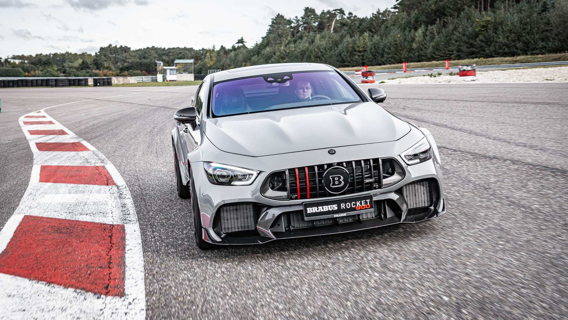2020 - MERCEDES-AMG GT 63 S 4-DOOR BRABUS ROCKET 900 'ONE OF TEN', foto 19