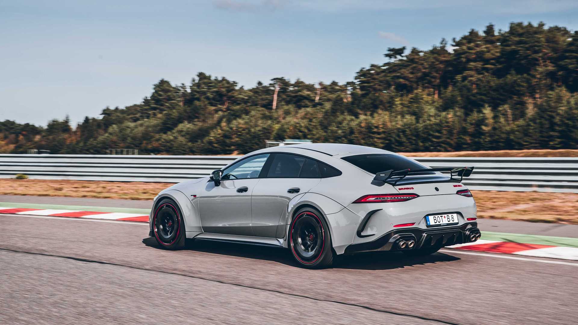 2020 - MERCEDES-AMG GT 63 S 4-DOOR BRABUS ROCKET 900 'ONE OF TEN', foto 40