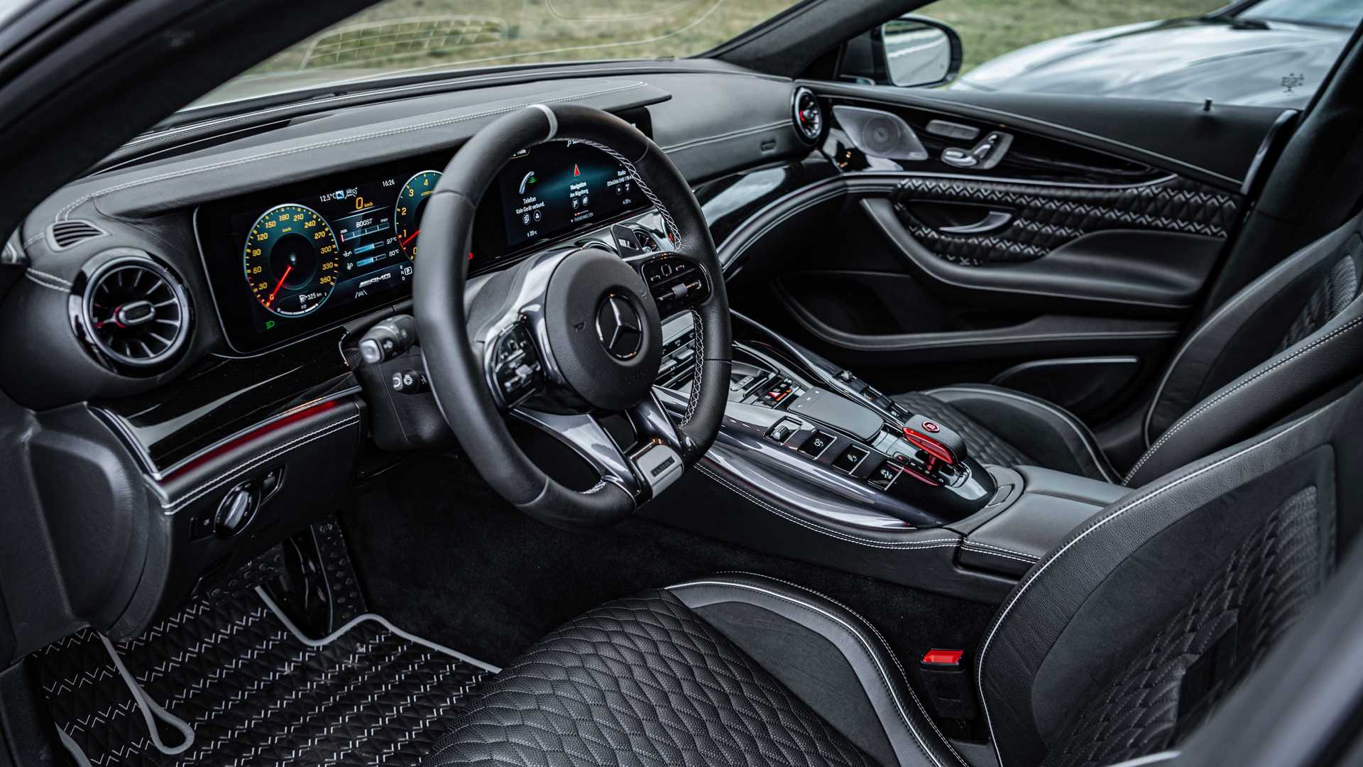 2020 - MERCEDES-AMG GT 63 S 4-DOOR BRABUS ROCKET 900 'ONE OF TEN', foto 119