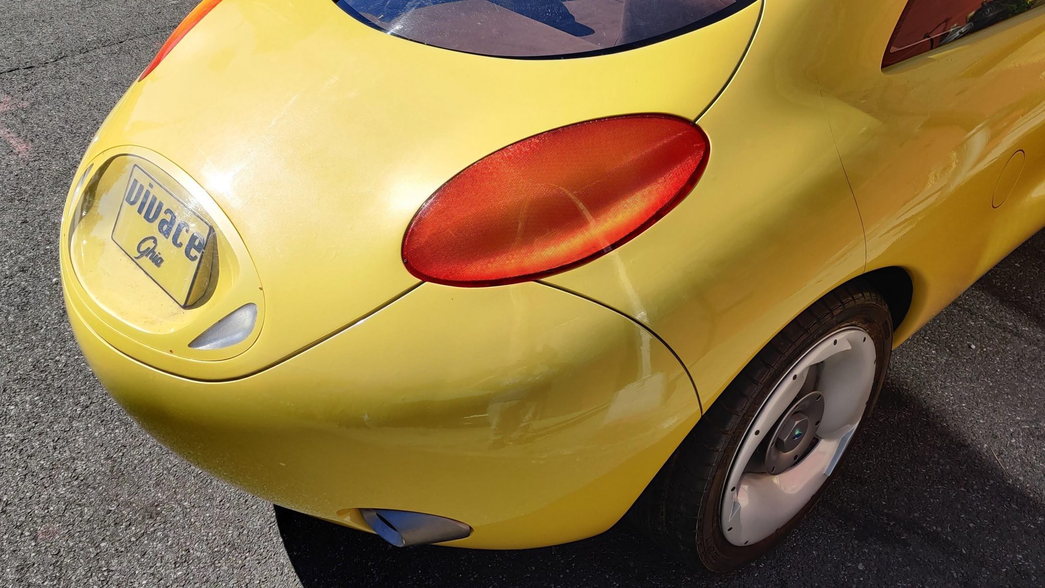 FORD GHIA VIVACE CONCEPT, foto 30