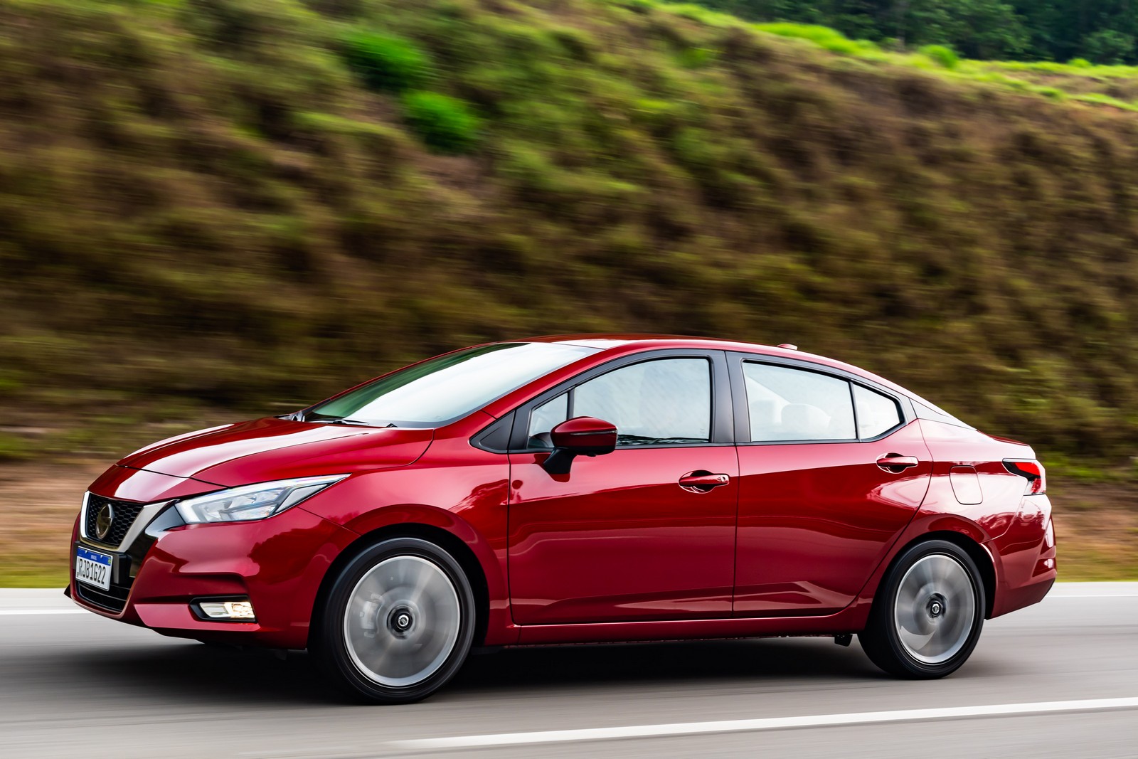2021 - NISSAN VERSA, foto 17