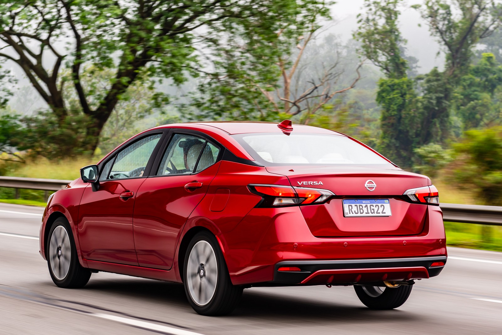2021 - NISSAN VERSA, foto 25