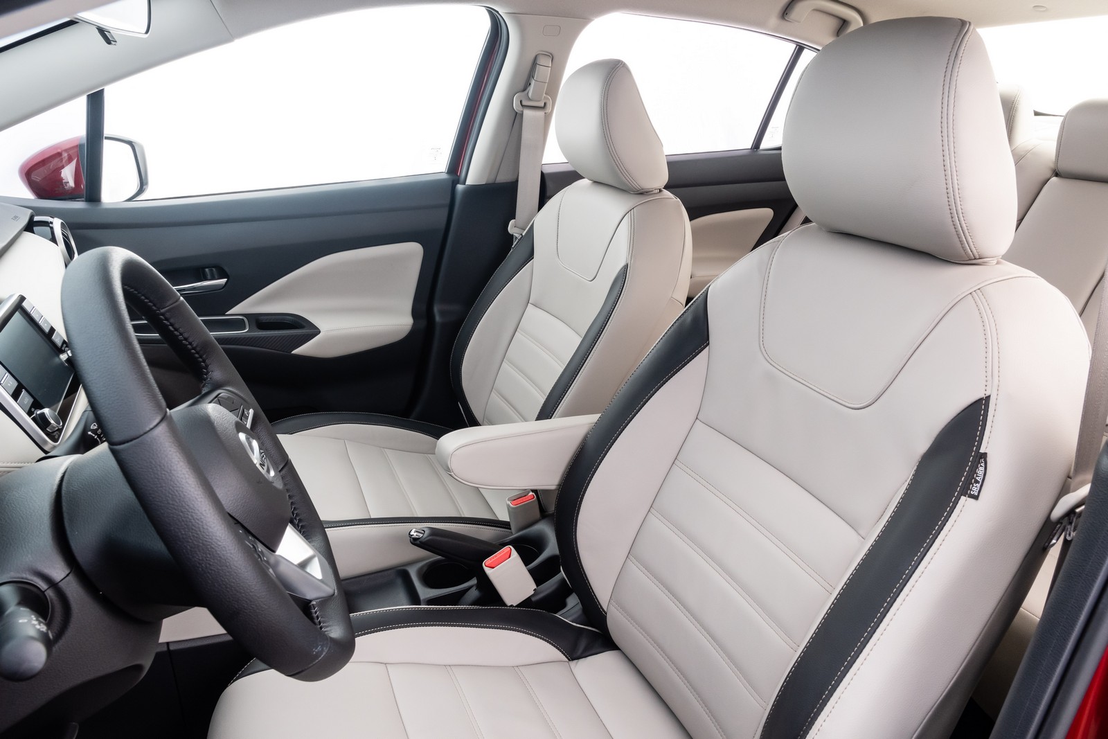 2021 - NISSAN VERSA, foto 40