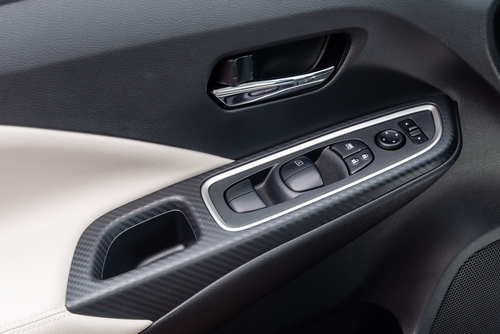 2021 - NISSAN VERSA, foto 44