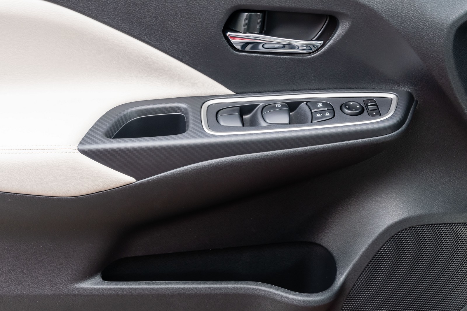 2021 - NISSAN VERSA, foto 45
