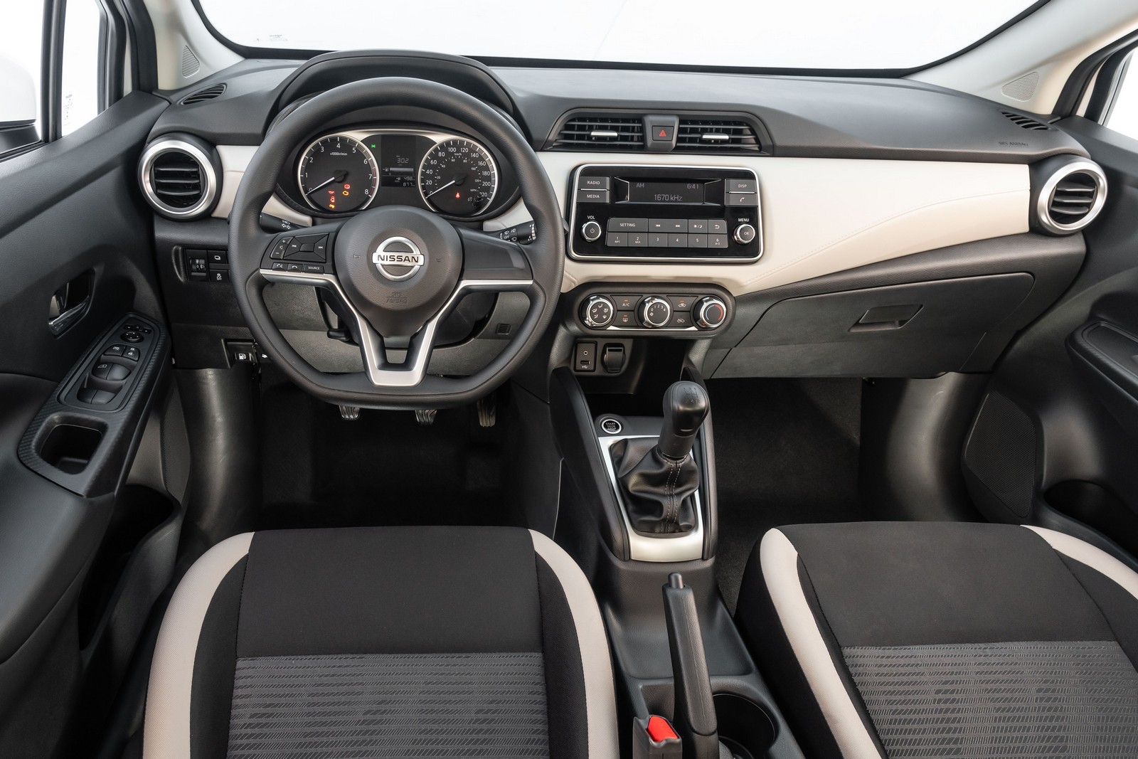 2021 - NISSAN VERSA, foto 88