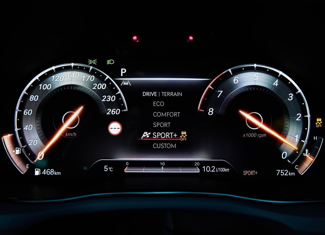 2021 - GENESIS GV70, foto 157