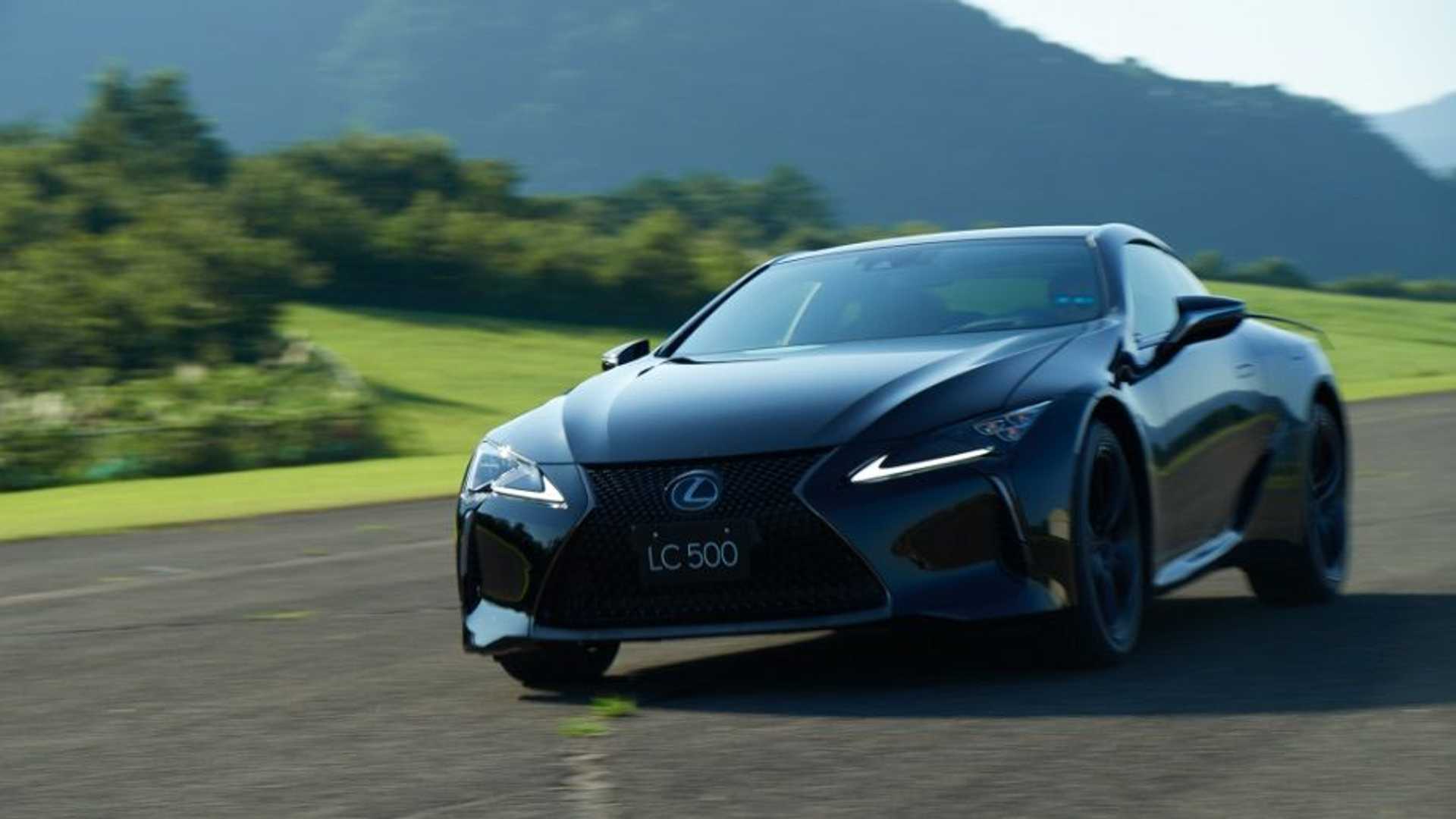 2020 - LEXUS LC AVIATION, foto 19