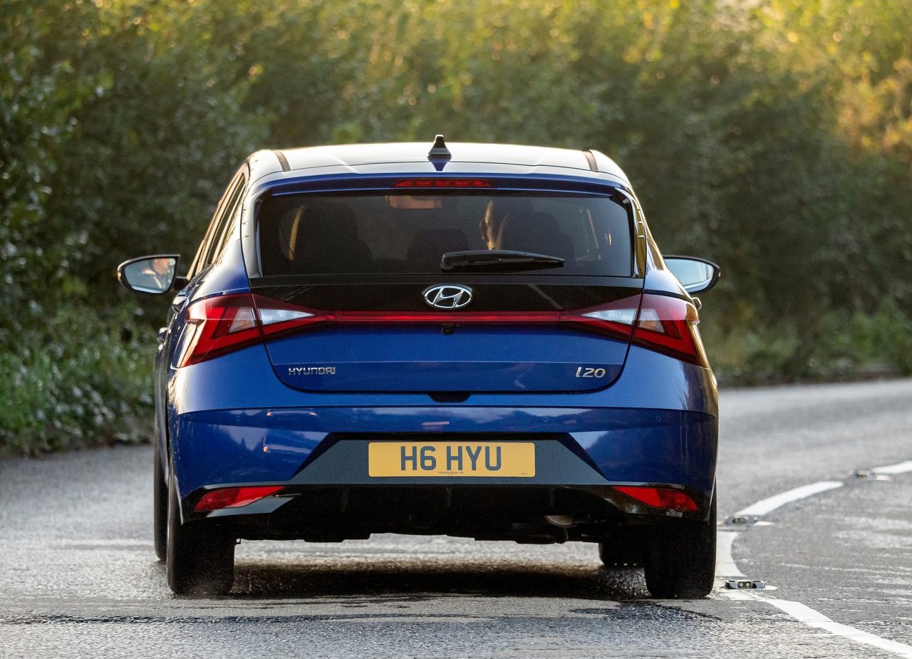 2021 - HYUNDAI i20 UK VERSION, foto 13