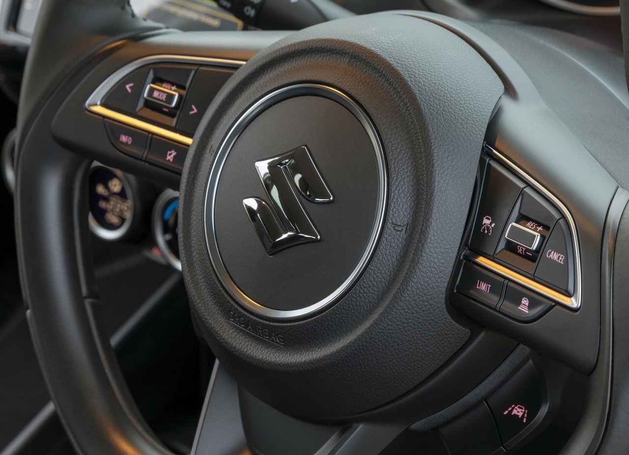 2021 - SUZUKI SWIFT UK VERSION, foto 33