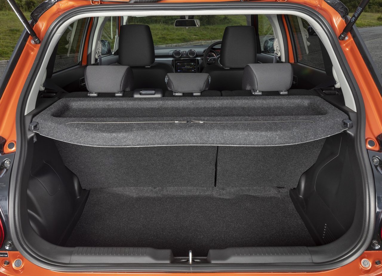 2021 - SUZUKI SWIFT UK VERSION, foto 37