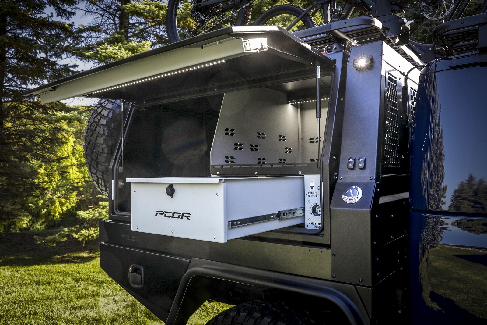 2020 - JEEP GLADIATOR TOP DOG CONCEPT, foto 13
