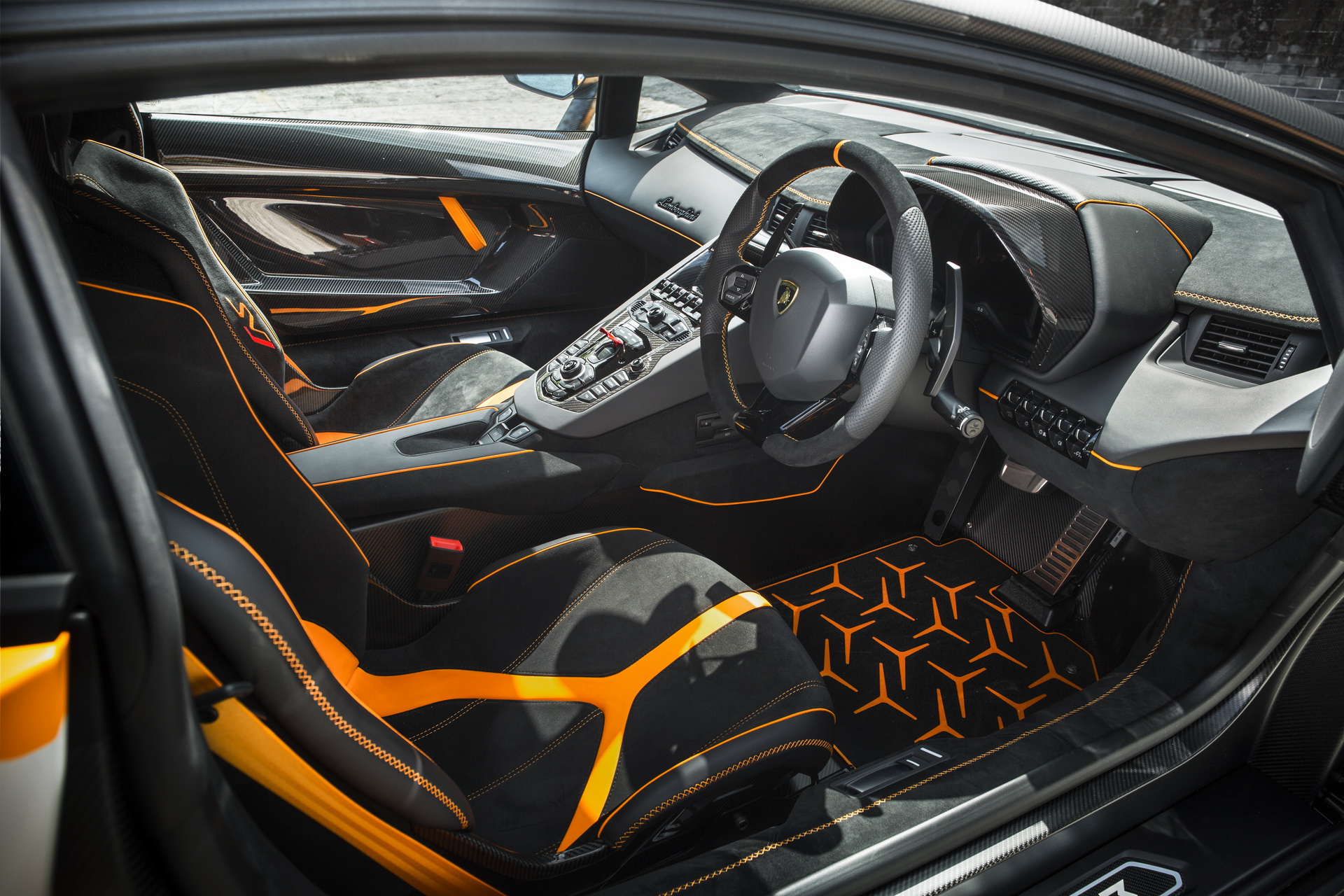 LAMBORGHINI AVENTADOR SVJ 63 TRIBUTE, foto 7