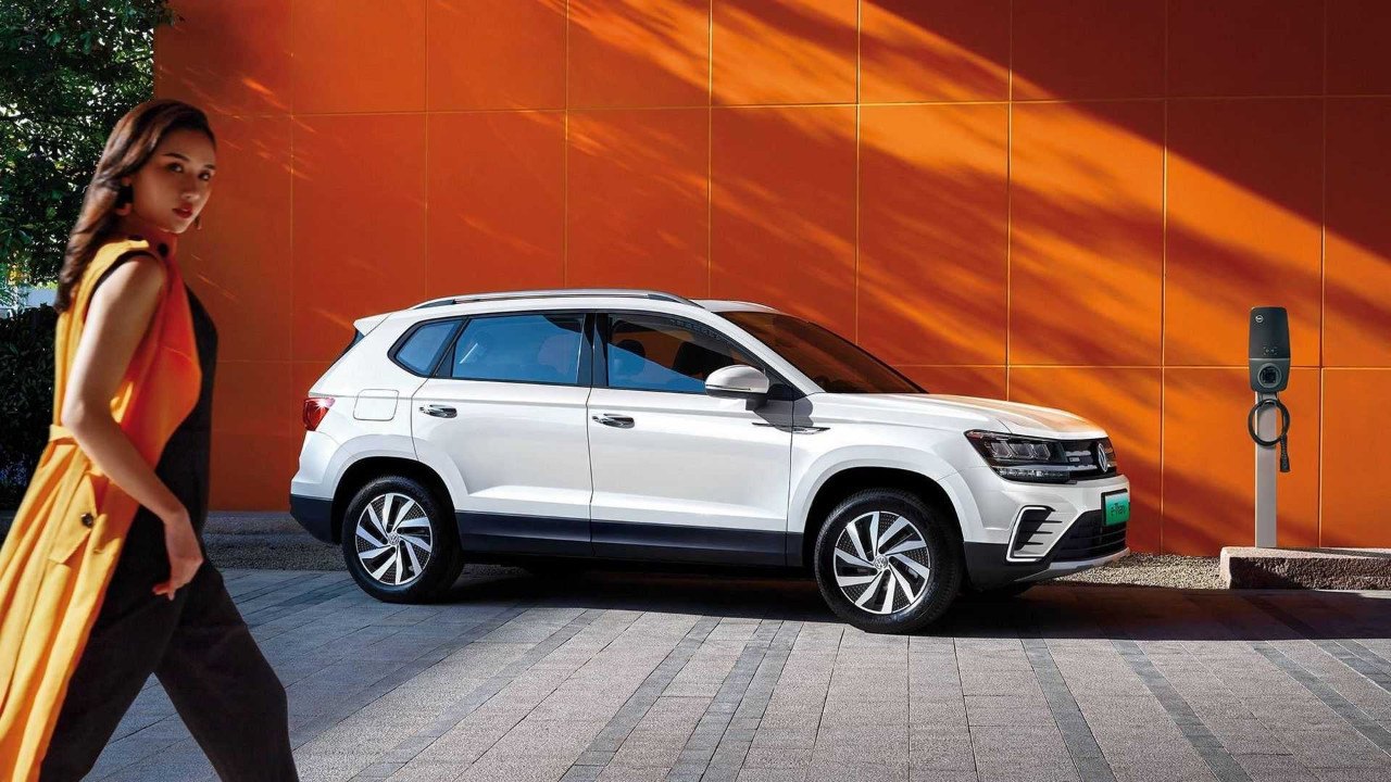 2021 - VOLKSWAGEN e-THARU, foto 6